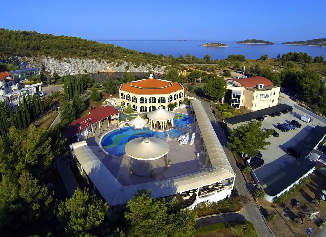 Marina Frapa Resort Rogoznica Рогозница Экстерьер фото
